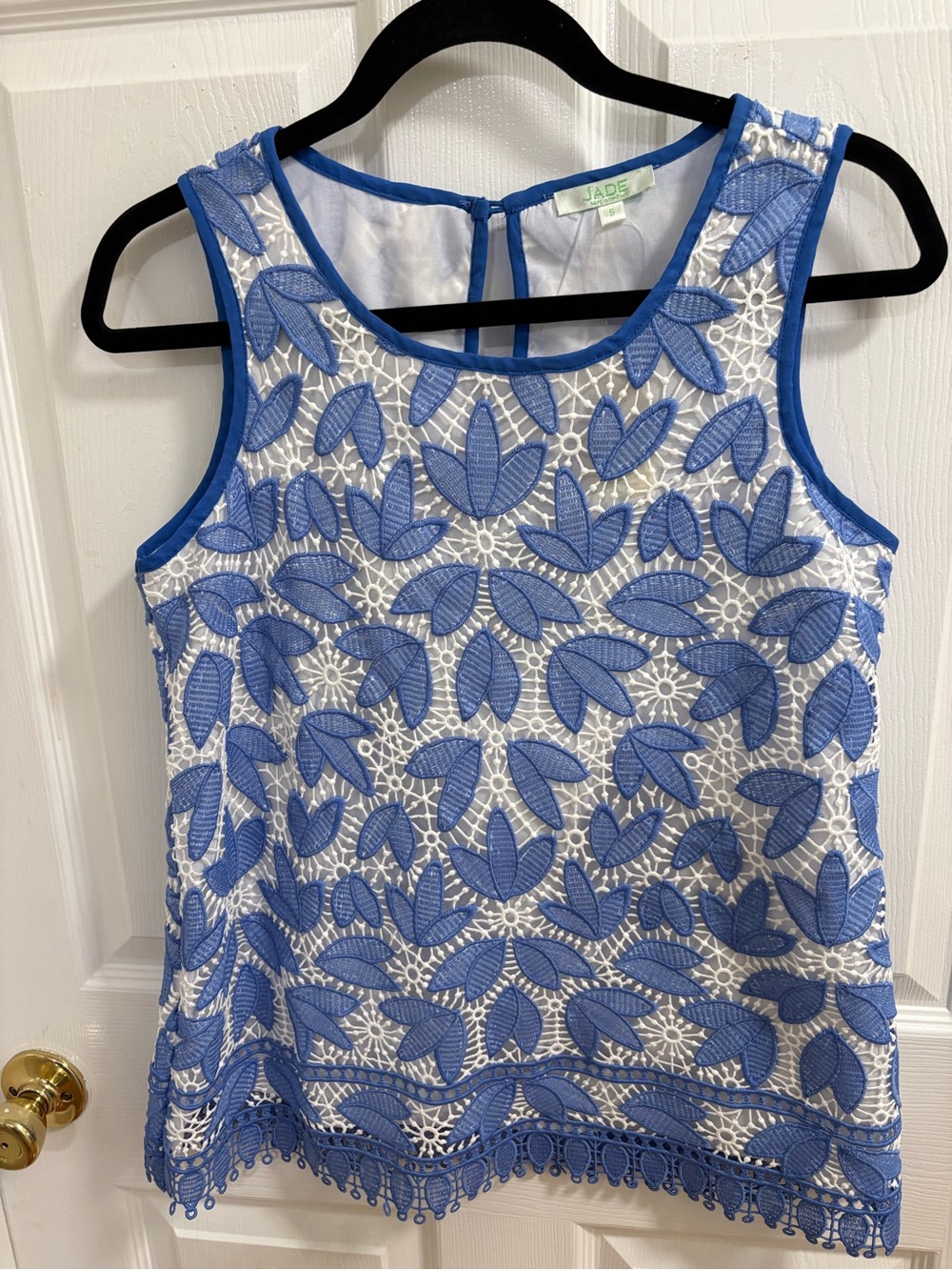 Jade embroidered tank top with a cotton liner, NWT